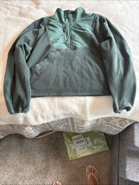 Lululemon Women's Sage Green Quarter-Zip Fleece Pullover